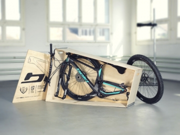 Сборка нового велосипеда из коробки