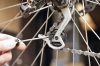 Замена роликов заднего переключателя велосипеда